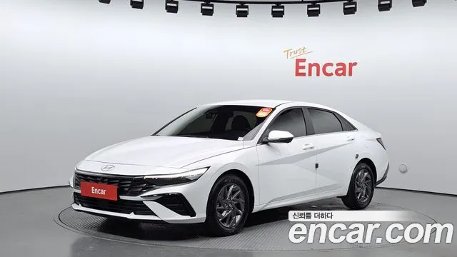 Hyundai The New Avante (CN7) 2023 Белый из Кореи