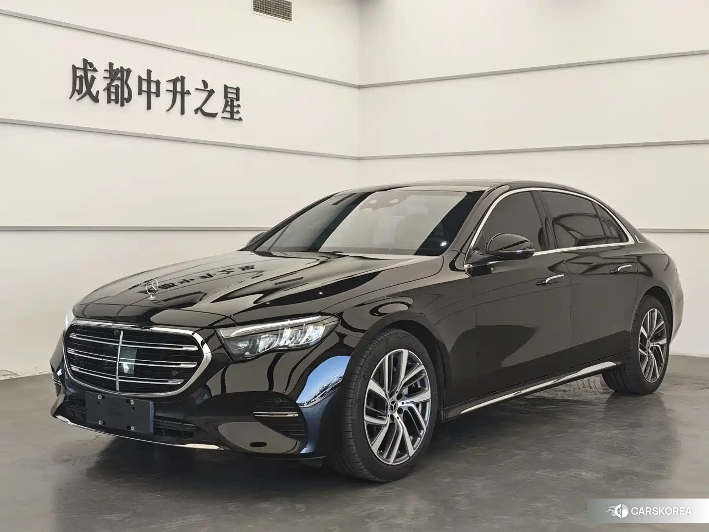 Mercedes-Benz E-Class 2024 Черный из Китая