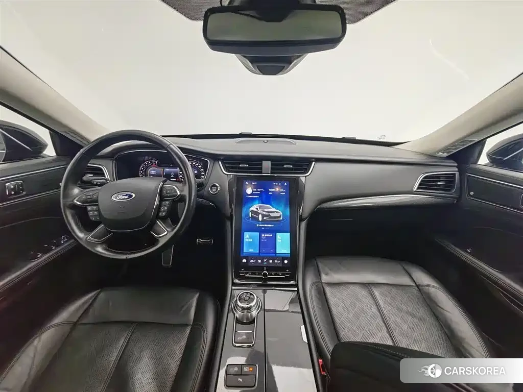 Ford Taurus 2021 Черный из Китая