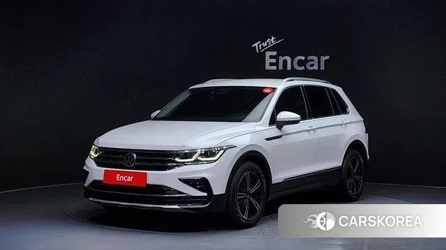 Volkswagen Tiguan second Generation 2021 Белый из Кореи