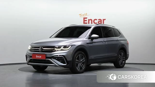 Volkswagen Tiguan Allspace 2022 Серебряный из Кореи