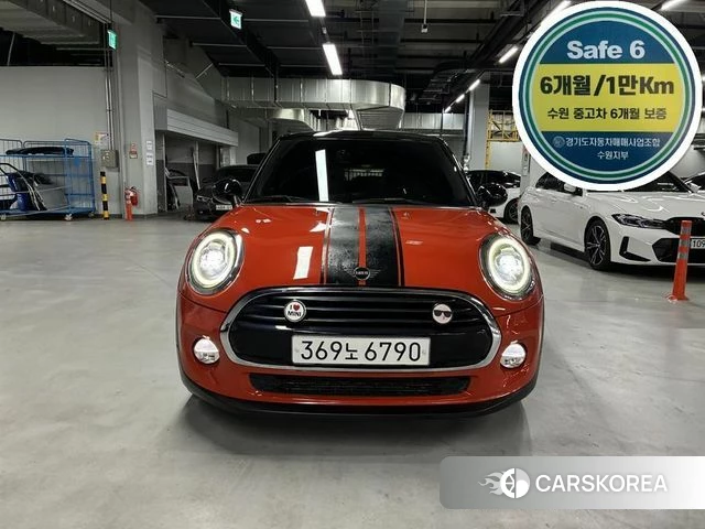 Mini Cooper 2019 Красный из Кореи