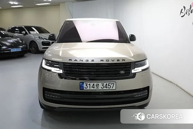 Land Rover Range Rover 5th Generation 2023 Песочный из Кореи