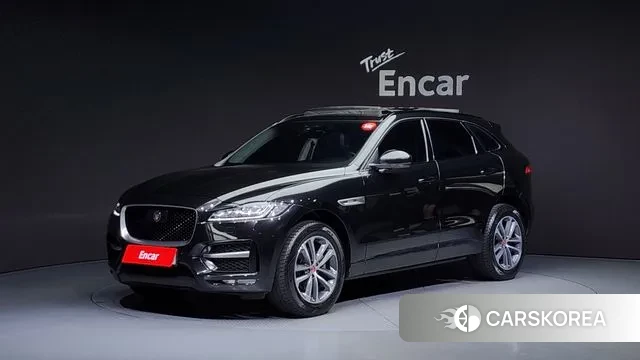 Jaguar F-PACE 2019 Черный из Кореи