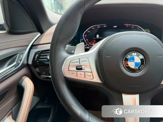 BMW 5 series 2023 Белый из Китая