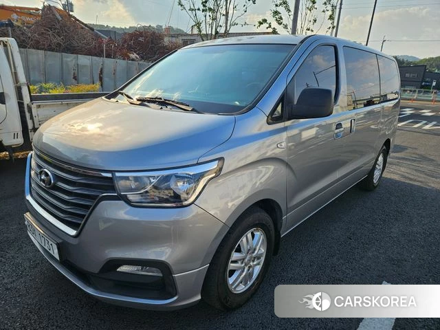 Hyundai The New Grand Starex 2019 Серый из Кореи