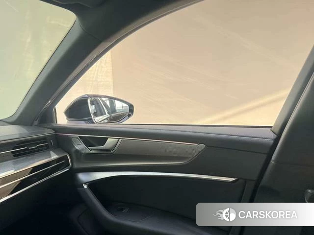 Audi A6L 2025 Черный из Китая