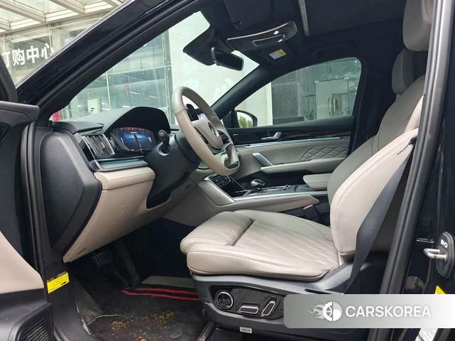 BYD Tang DM 2023 Черный из Китая