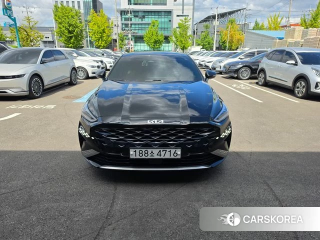 Kia K8 2023 Черный из Кореи