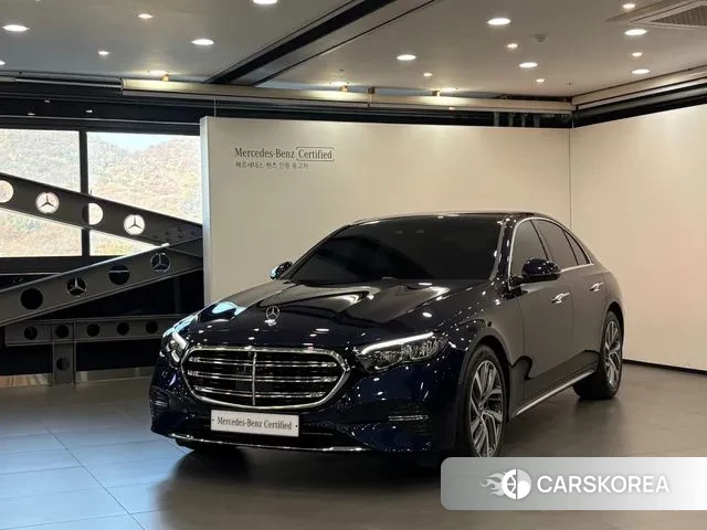 Mercedes-Benz E-Class W214 2024 Синий из Кореи