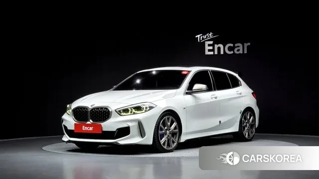 BMW 1 Series (F40) 2022 Белый из Кореи