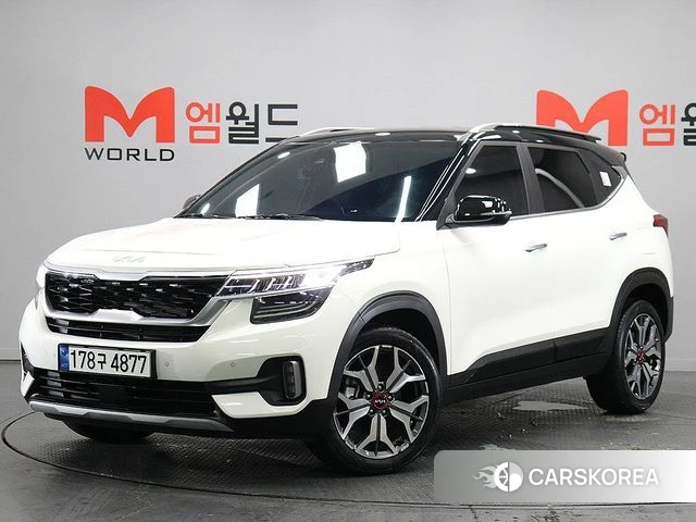 Kia Seltos 2021 Белый из Кореи