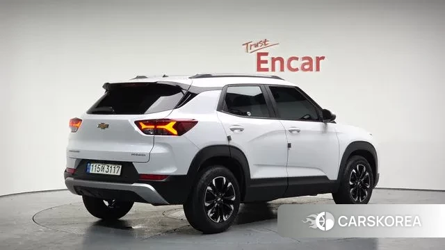 Chevrolet (GM Daewoo) Trailblazer 2021 Белый из Кореи