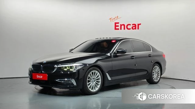 BMW 5 Series (G30) 2019 Черный из Кореи