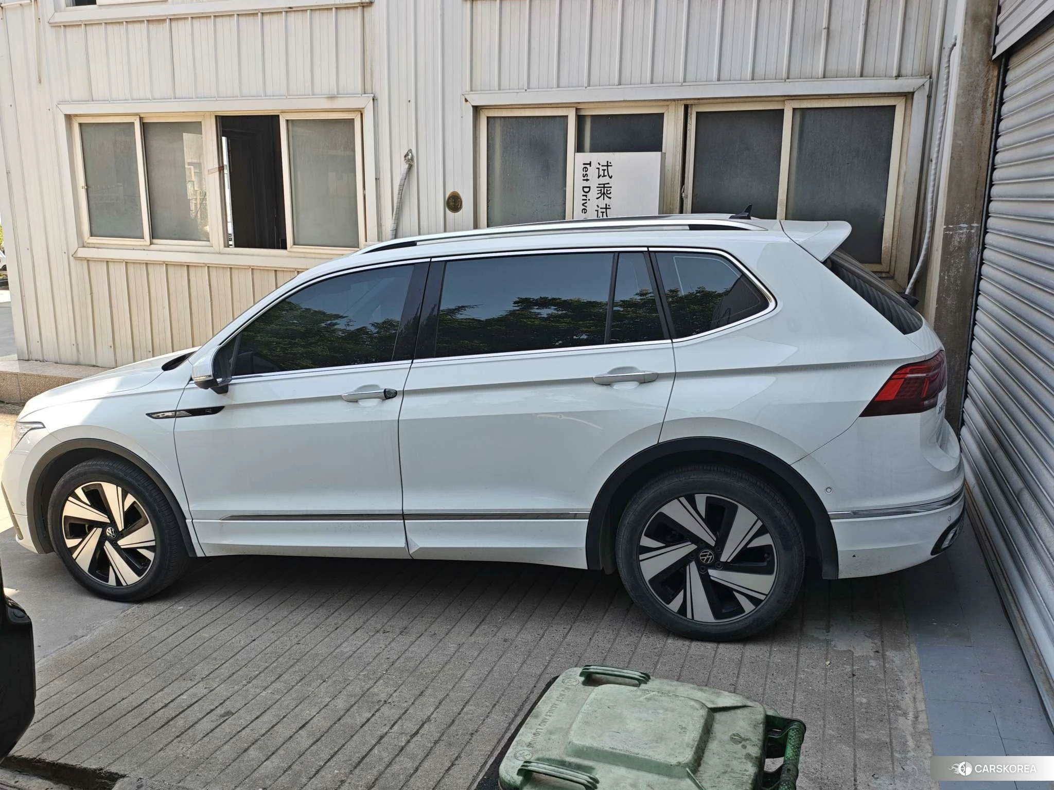 Volkswagen Tiguan L 2022 Белый из Китая