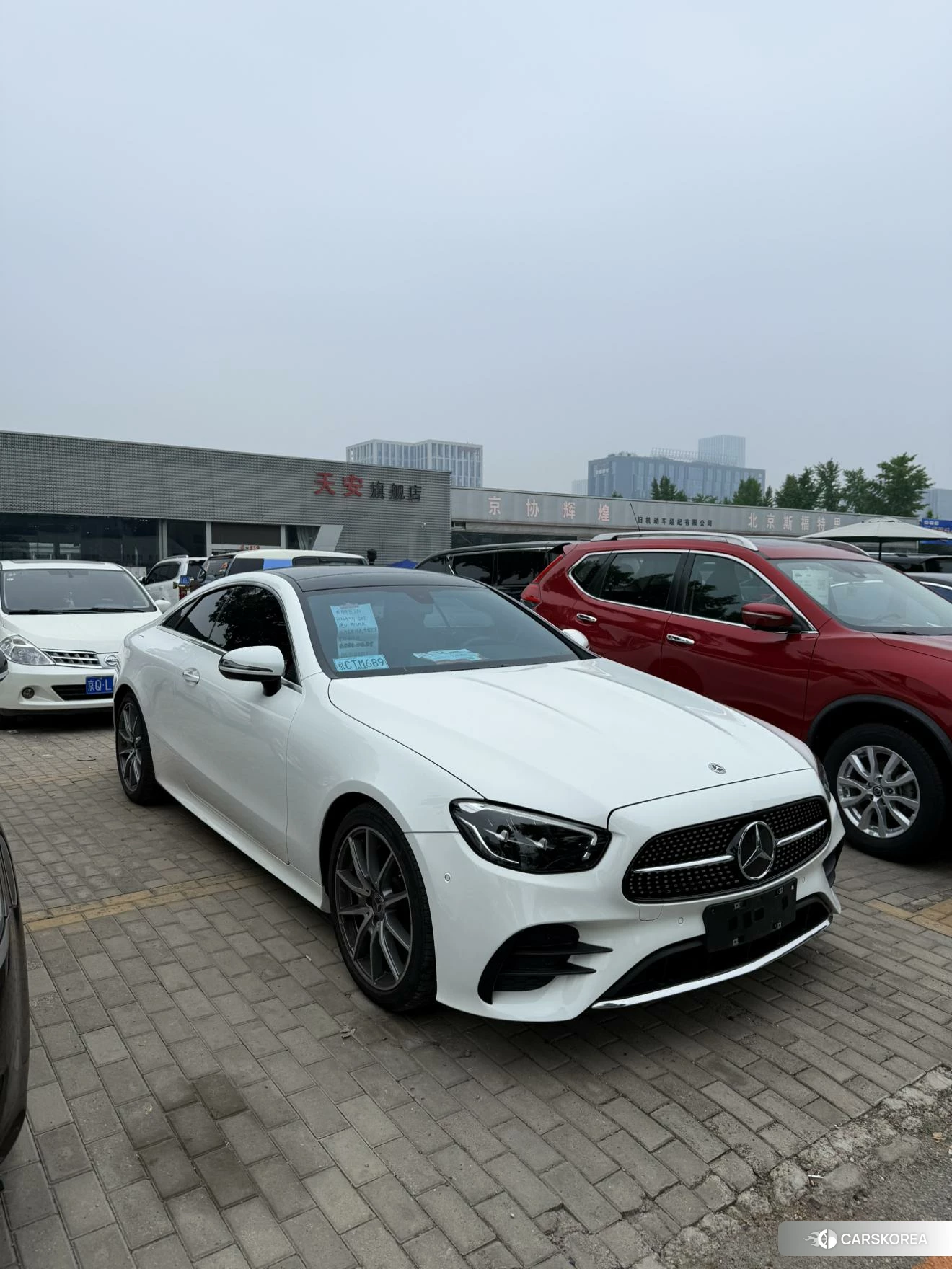 Mercedes-Benz E-class (imported) 2022 Белый из Китая