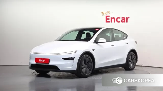 Tesla Model Y 2025 Белый из Кореи