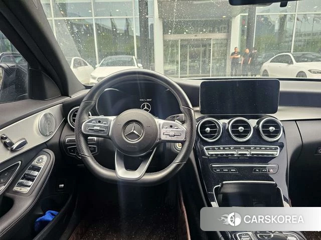 Mercedes-Benz Class C 2021 Белый из Китая