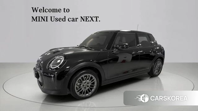 Mini Cooper C 4th generation 2025 Черный из Кореи