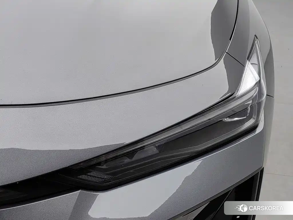 Chang'an UNI-V Smart iDD 2024 Silver/gray из Китая