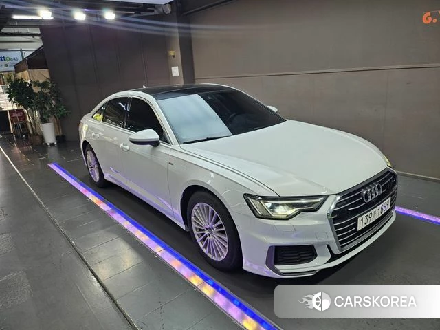 Audi A6 (C8) 2020 Белый из Кореи