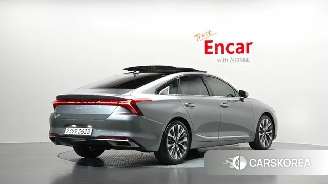Kia K8 2022 Серебристо-серый из Кореи