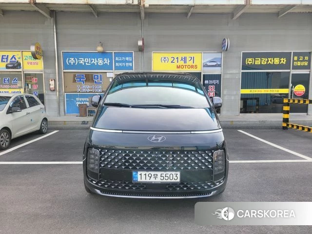 Hyundai Staria 2021 Черный из Кореи