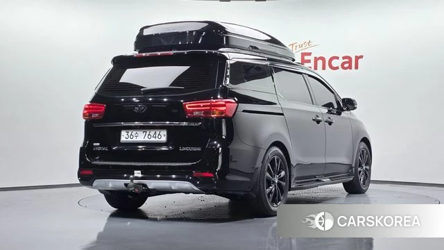 Kia The New Carnival 2018 Черный из Кореи