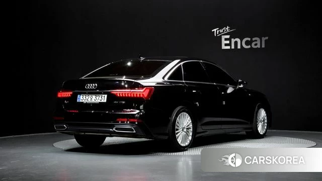 Audi A6 (C8) 2020 Черный из Кореи