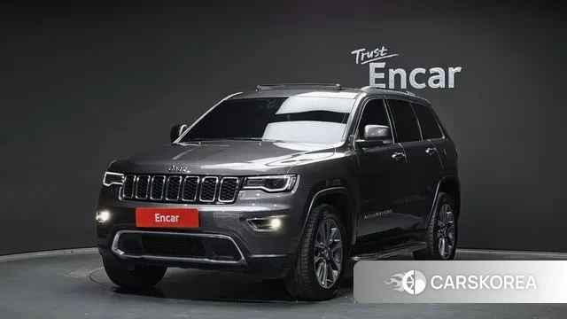 Jeep Grand Cherokee 2018 Серый из Кореи