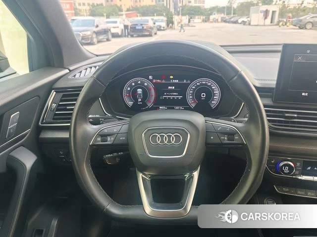 Audi Q5L 2024 Черный из Китая
