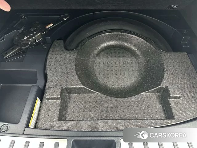 Lexus NX 2021 Серебристо-серый из Китая
