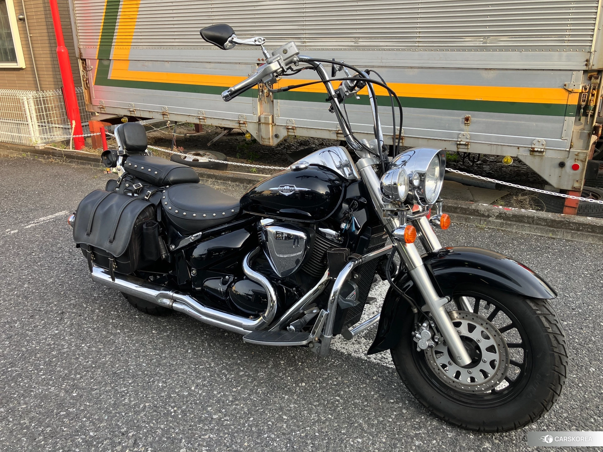Suzuki INTRUDER 400 CLASSIC 2011 из Японии