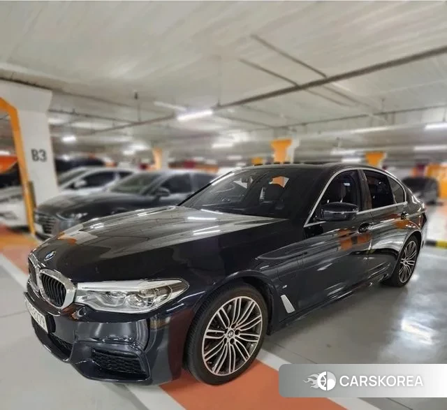 BMW 5 Series (G30) 2020 Синий из Кореи