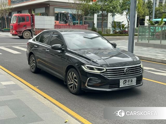 Volkswagen Lavida 2022 Черный из Китая