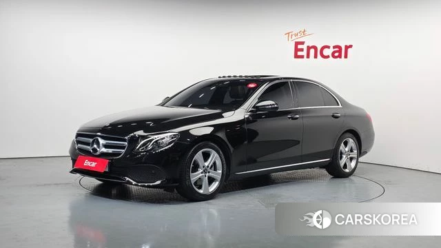 Mercedes-Benz E-Class W213 2018 Черный из Кореи