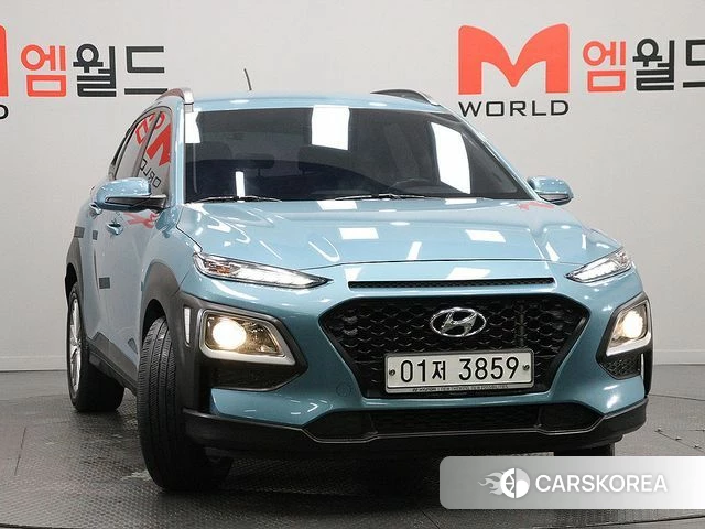 Hyundai Kona 2018 Небесно-голубой из Кореи