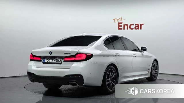 BMW 5 Series (G30) 2022 Белый из Кореи
