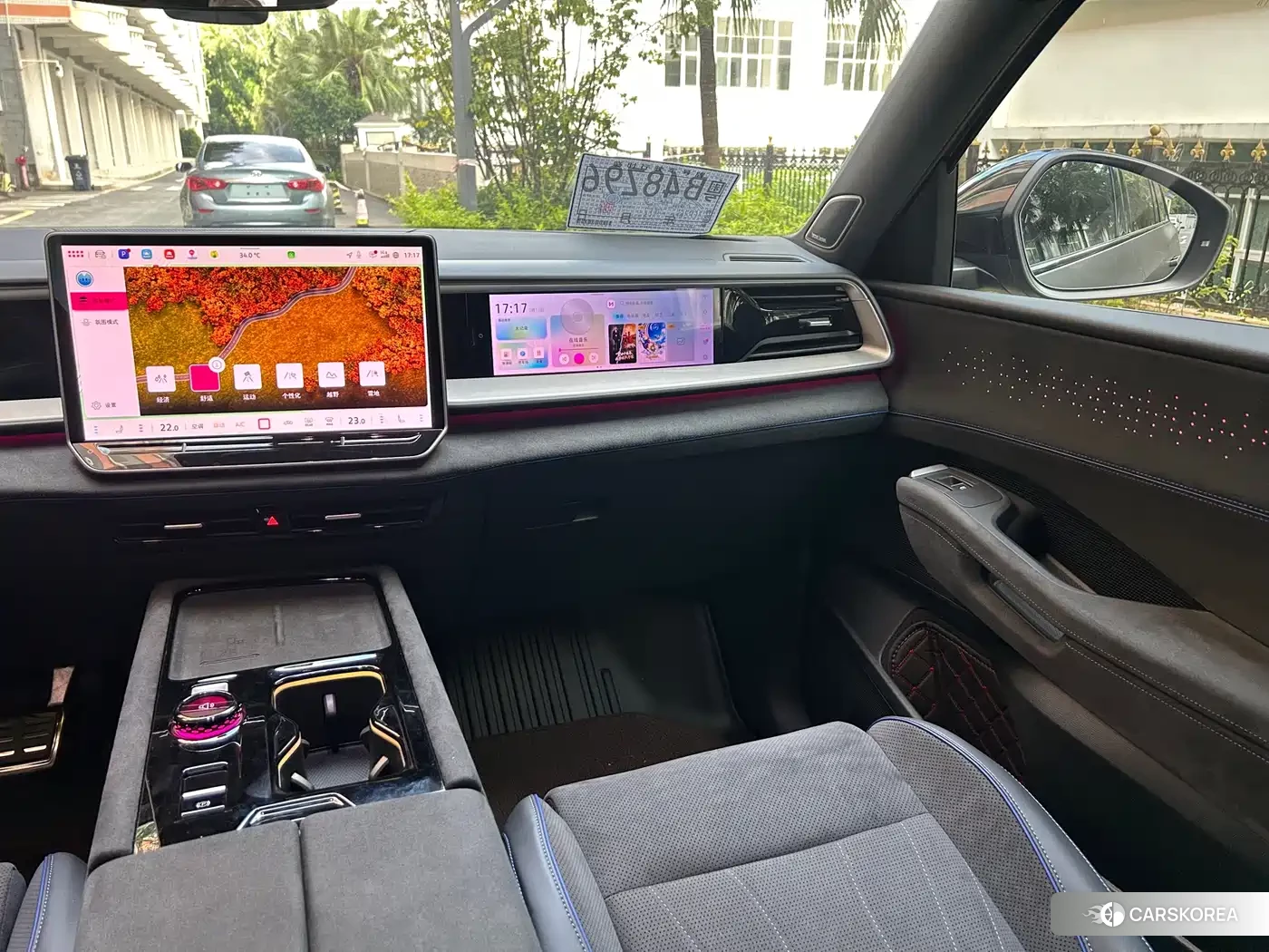 Volkswagen Touareg 2026 Champagne/brown из Китая