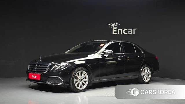 Mercedes-Benz E-Class W213 2019 Черный из Кореи