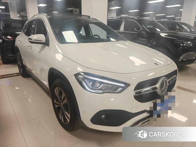 Mercedes-Benz GLA 2022 Белый из Китая