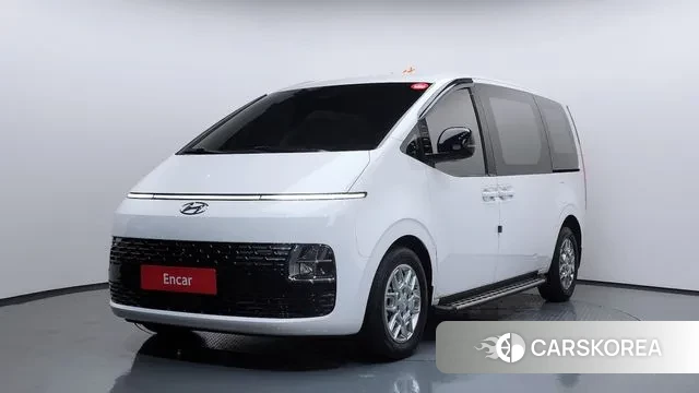 Hyundai Staria 2023 Белый из Кореи