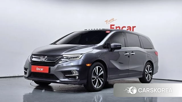 Honda Odyssey 2018 Серый из Кореи