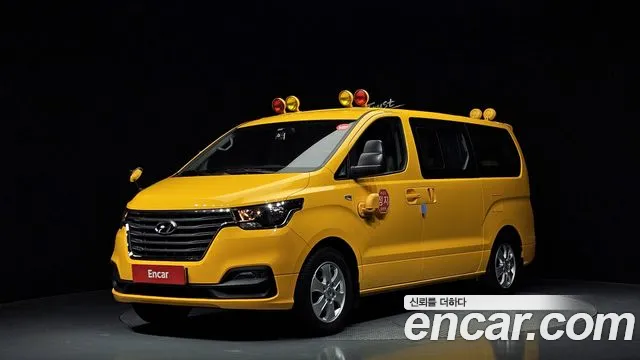 Hyundai The New Grand Starex 2021 Желтый из Кореи