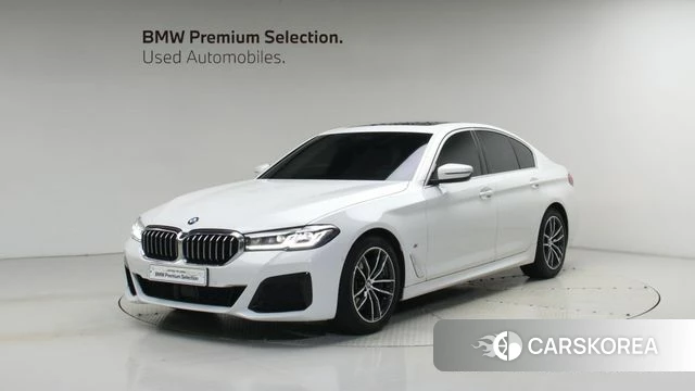 BMW 5 Series (G30) 2022 Белый из Кореи