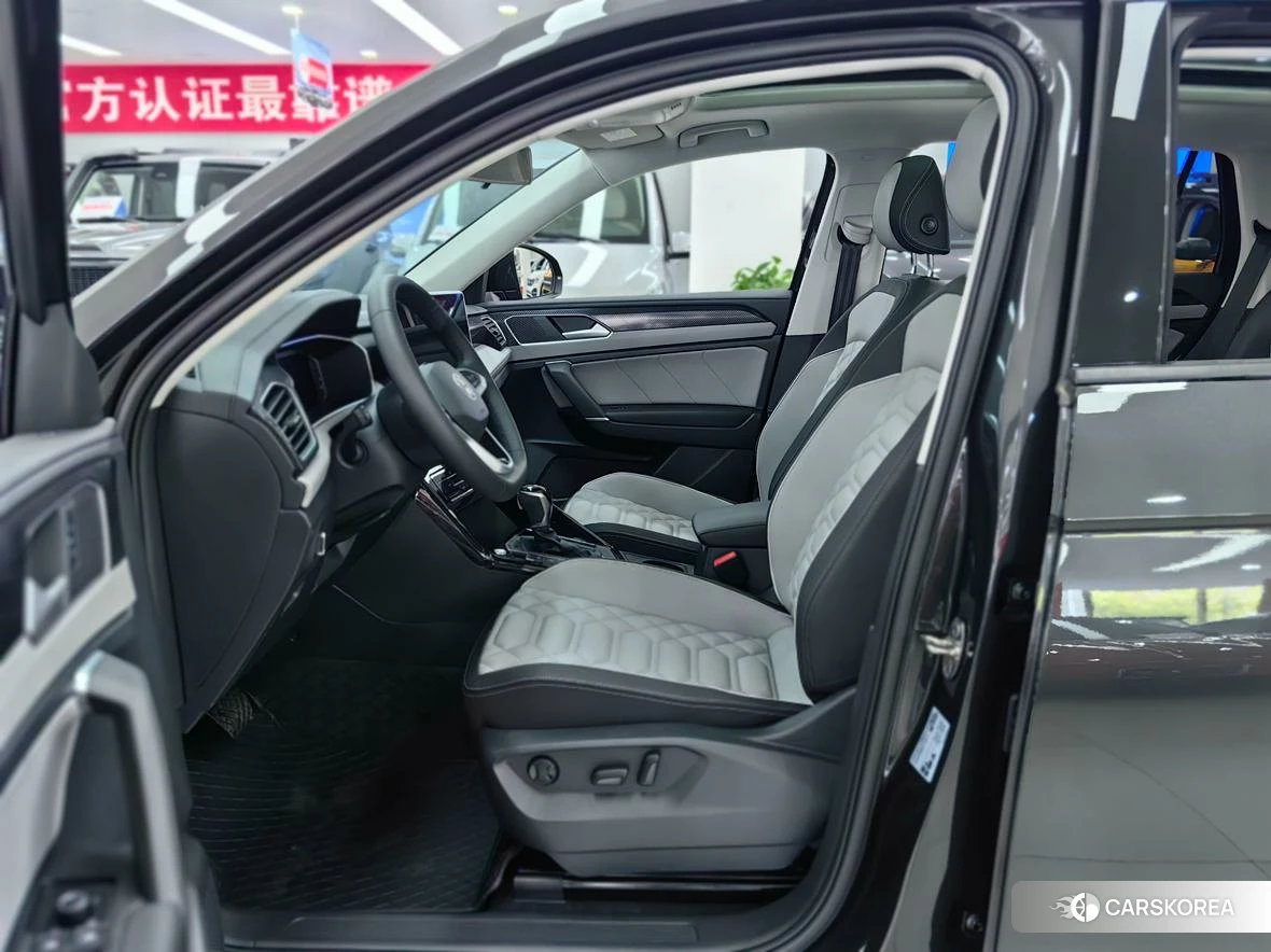 Volkswagen Tayron 2025 Черный из Китая