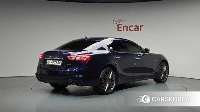 Maserati Ghibli 2019 Синий из Кореи