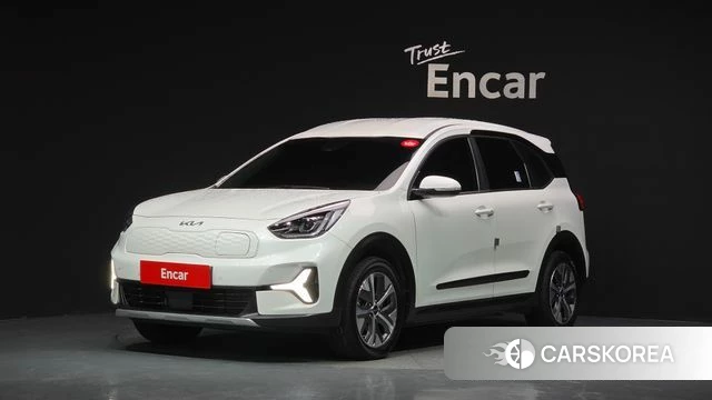 Kia Niro Plus 2022 Белый из Кореи