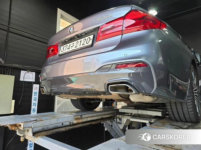 BMW 5 Series (G30) 2019 Серый из Кореи