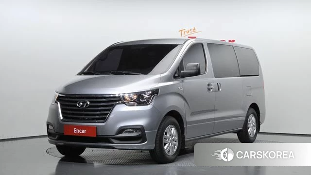 Hyundai The New Grand Starex 2020 Серебристо-серый из Кореи